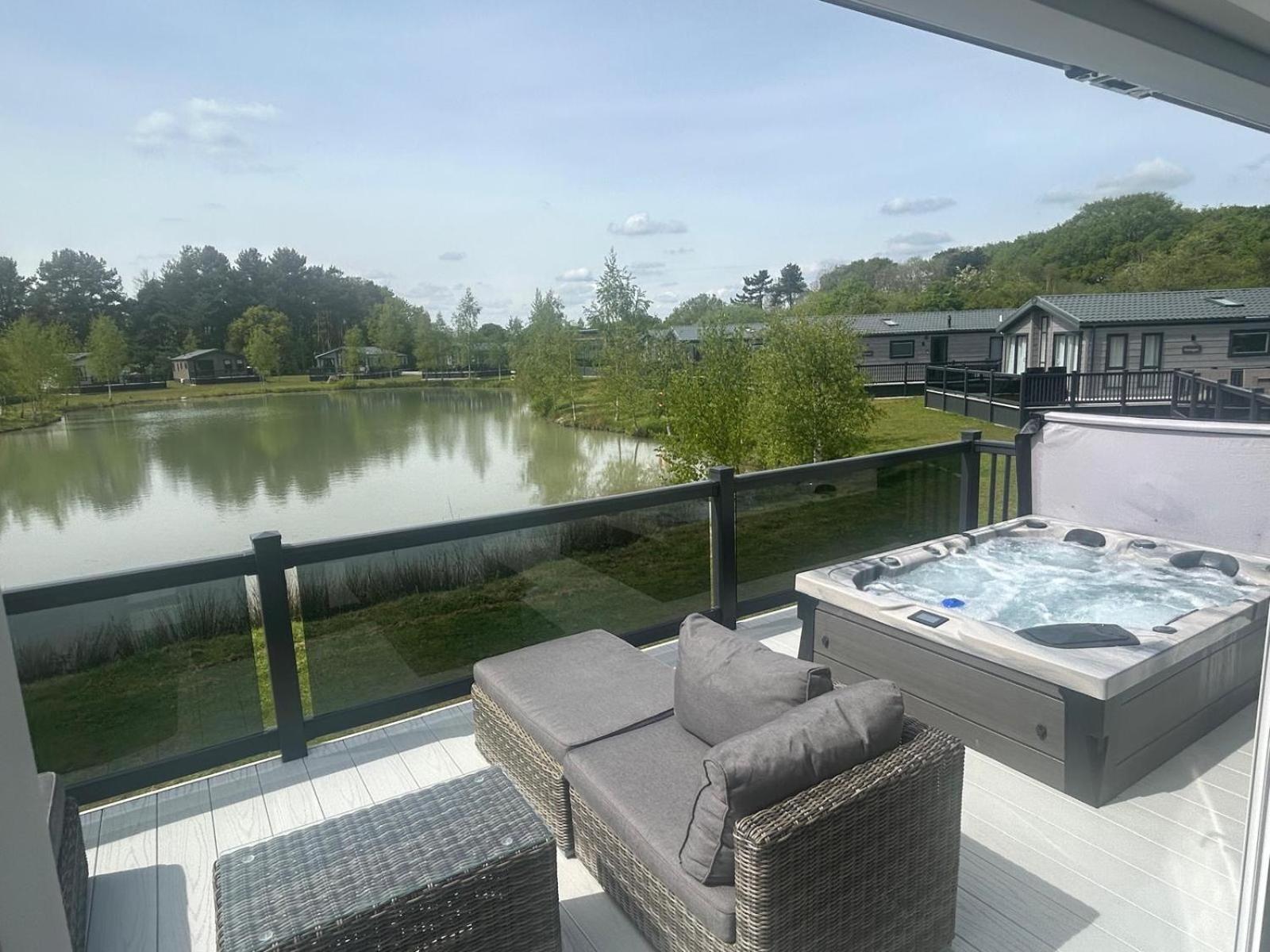 Hotchkin Lodge Woodhall Spa Kültér fotó