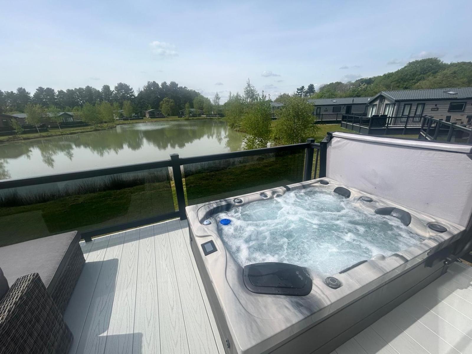 Hotchkin Lodge Woodhall Spa Kültér fotó